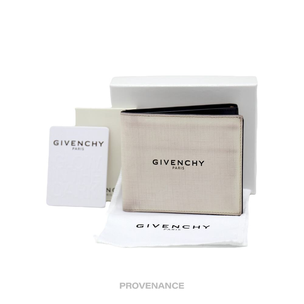 🔴 Givenchy Glow In The Dark 8CC Bifold Wallet - White Black